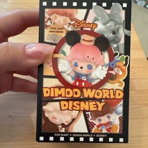 Pop Mart Dimoo World x Disney Goofy’s Prank Figure with Card & Box